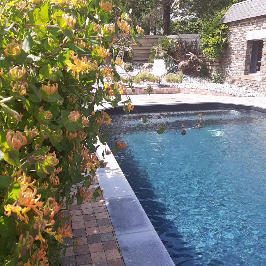 Le Val Daniniere B&B Adult Only Le Mesnil-Garnier المظهر الخارجي الصورة