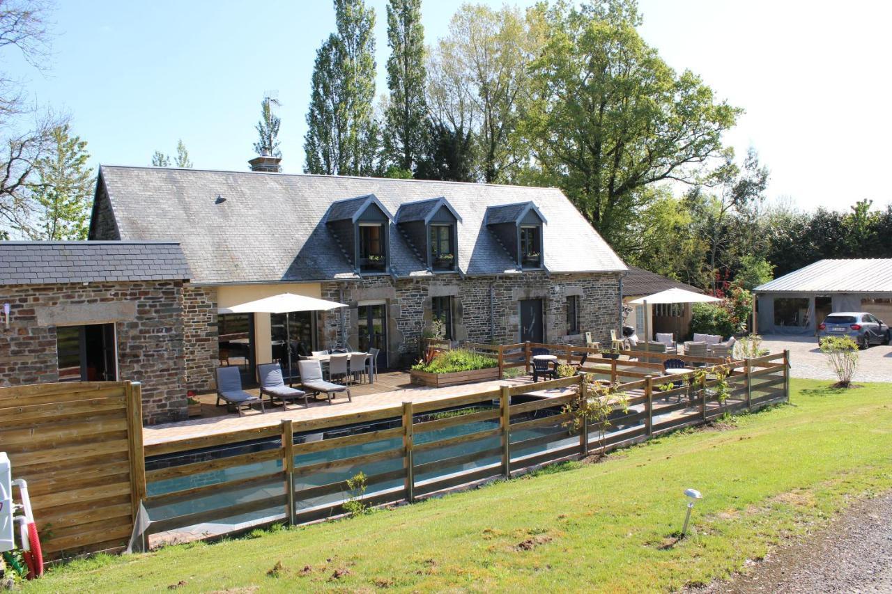 Le Val Daniniere B&B Adult Only Le Mesnil-Garnier المظهر الخارجي الصورة